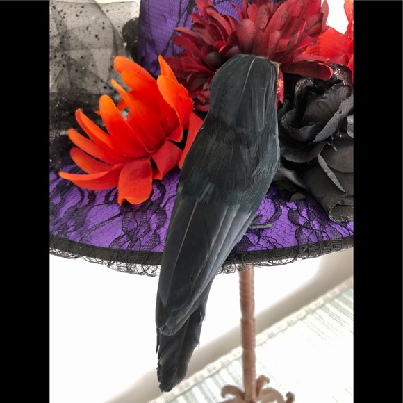 Victorian Witch hat Feathered bird flowers tulle